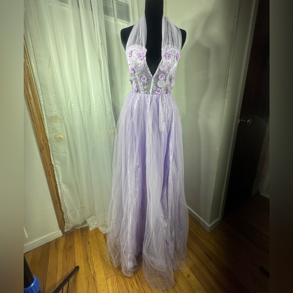 Lavender Halter Prom Dress - Picture 9 of 16